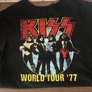 Kiss Black World Tour '77 Tee size Large vintage looking